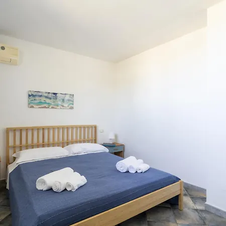 Alisei Family House ארבאטקס